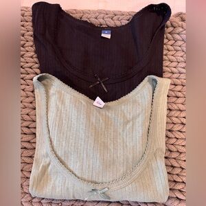 Old Navy Black and Green Ribbed  Tops
